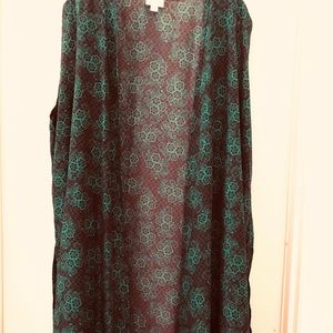 LuLaRoe ‘Joy’ - a long vest. Sz XL